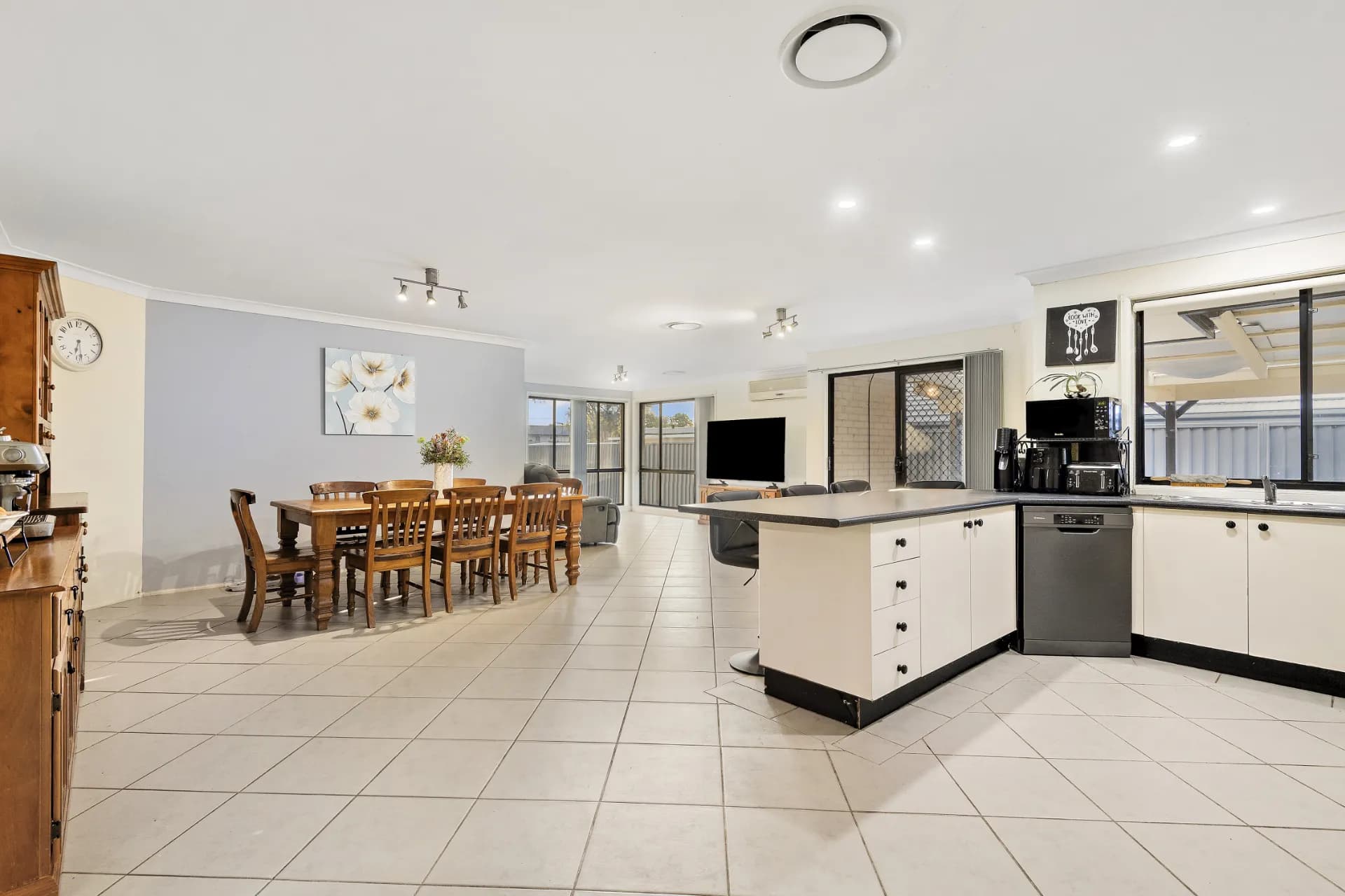 19 Hunter Street, Ellalong, NSW, Ellalong - Thumbnail 4