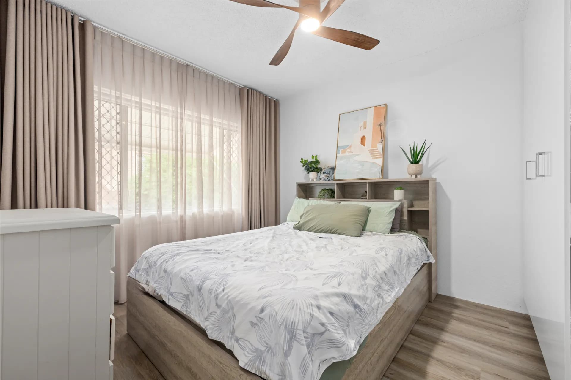 2/24 Weston Street, Coorparoo., Coorparoo - Thumbnail 3