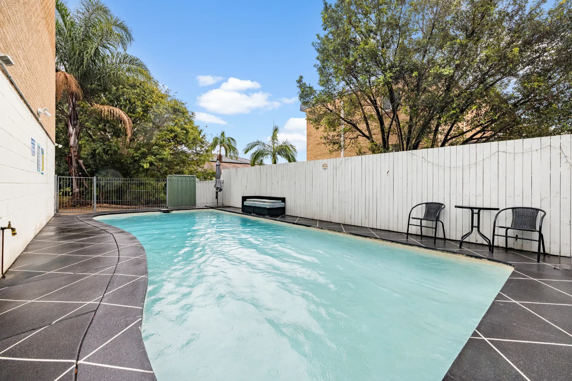 2/24 Weston Street, Coorparoo., Coorparoo - Thumbnail 6