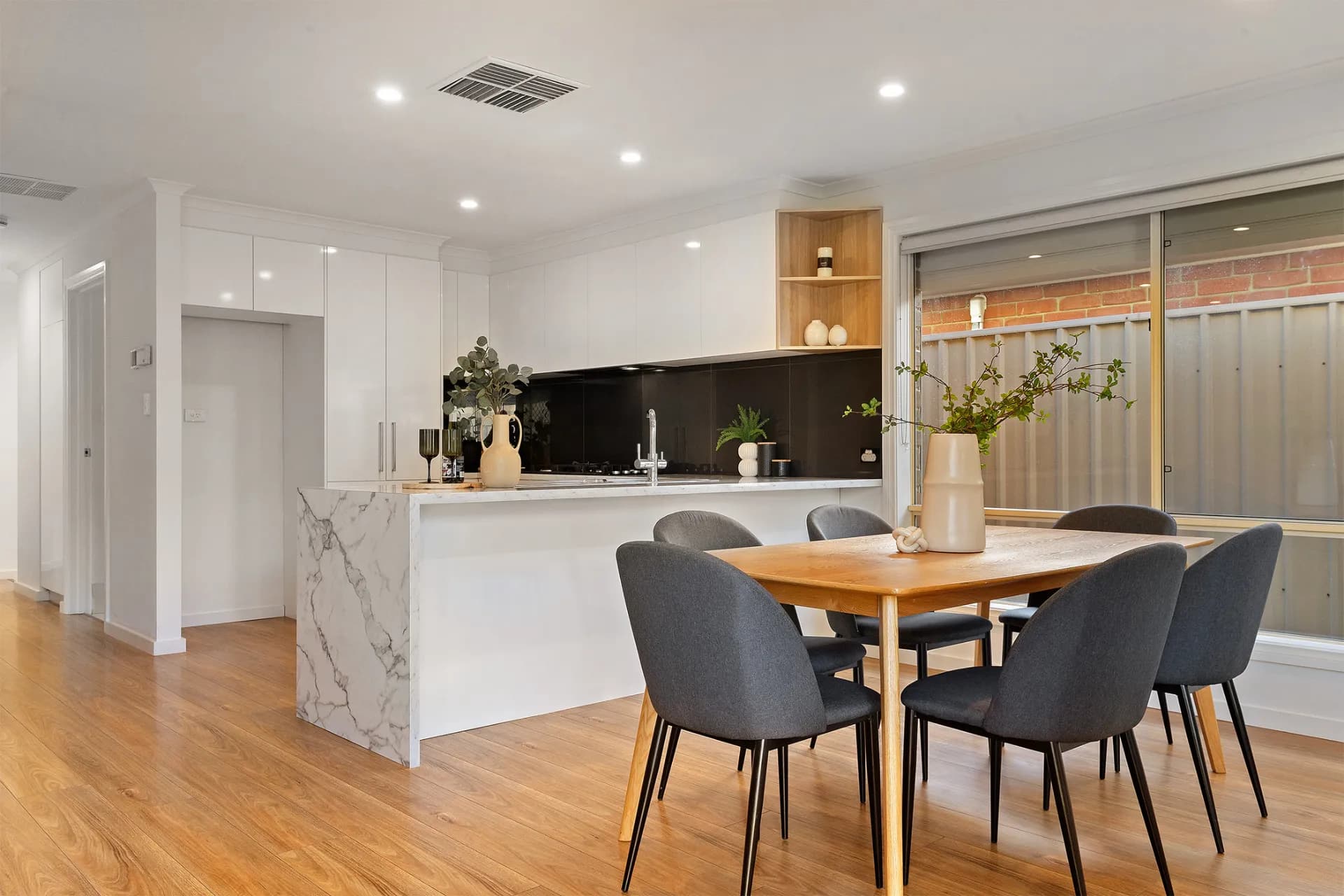 14 Noble Terrace, Allenby Gardens., Allenby Gardens - Thumbnail 8