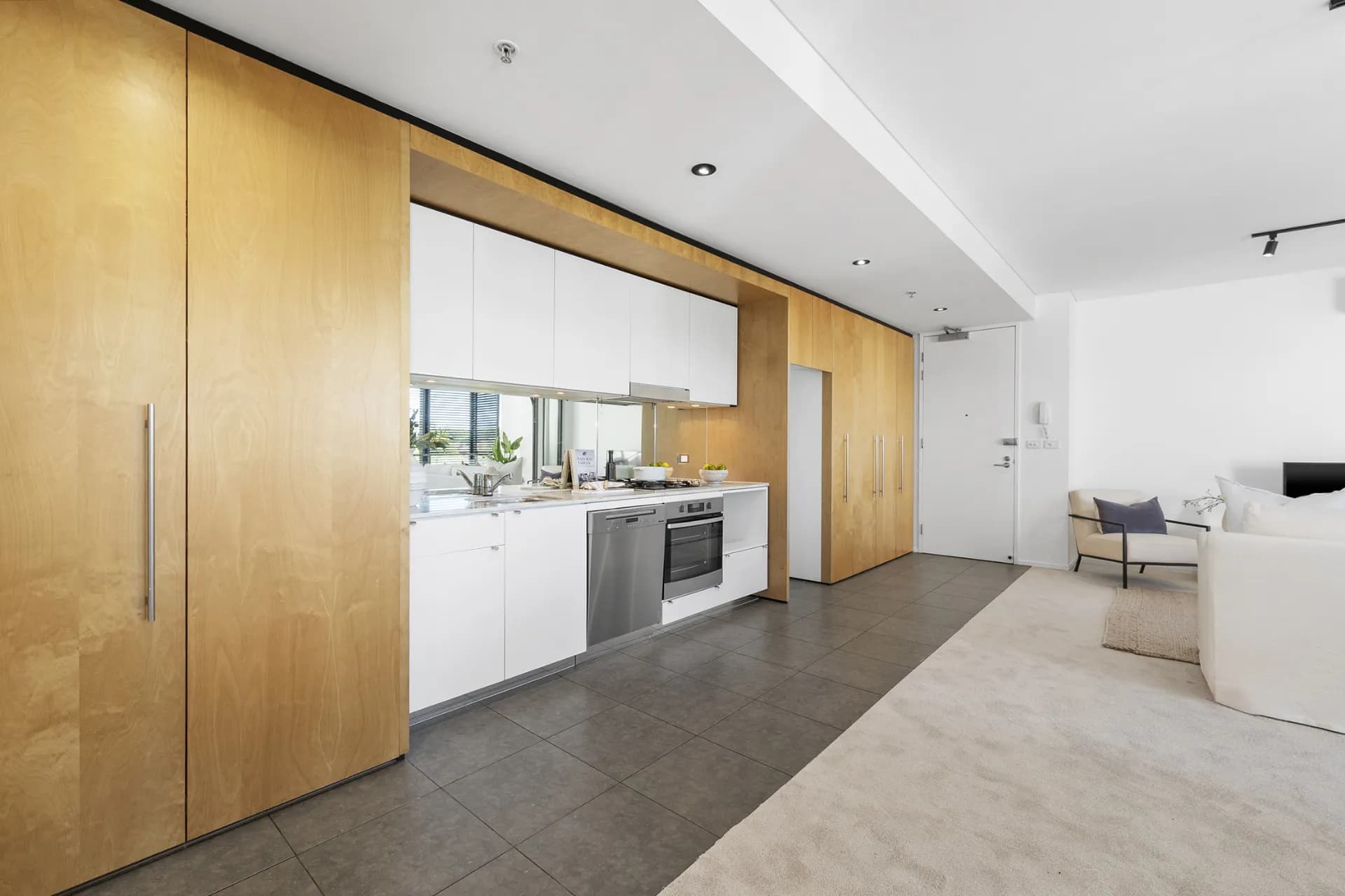 503/7 Sterling Circuit, Camperdown., Camperdown - Thumbnail 5