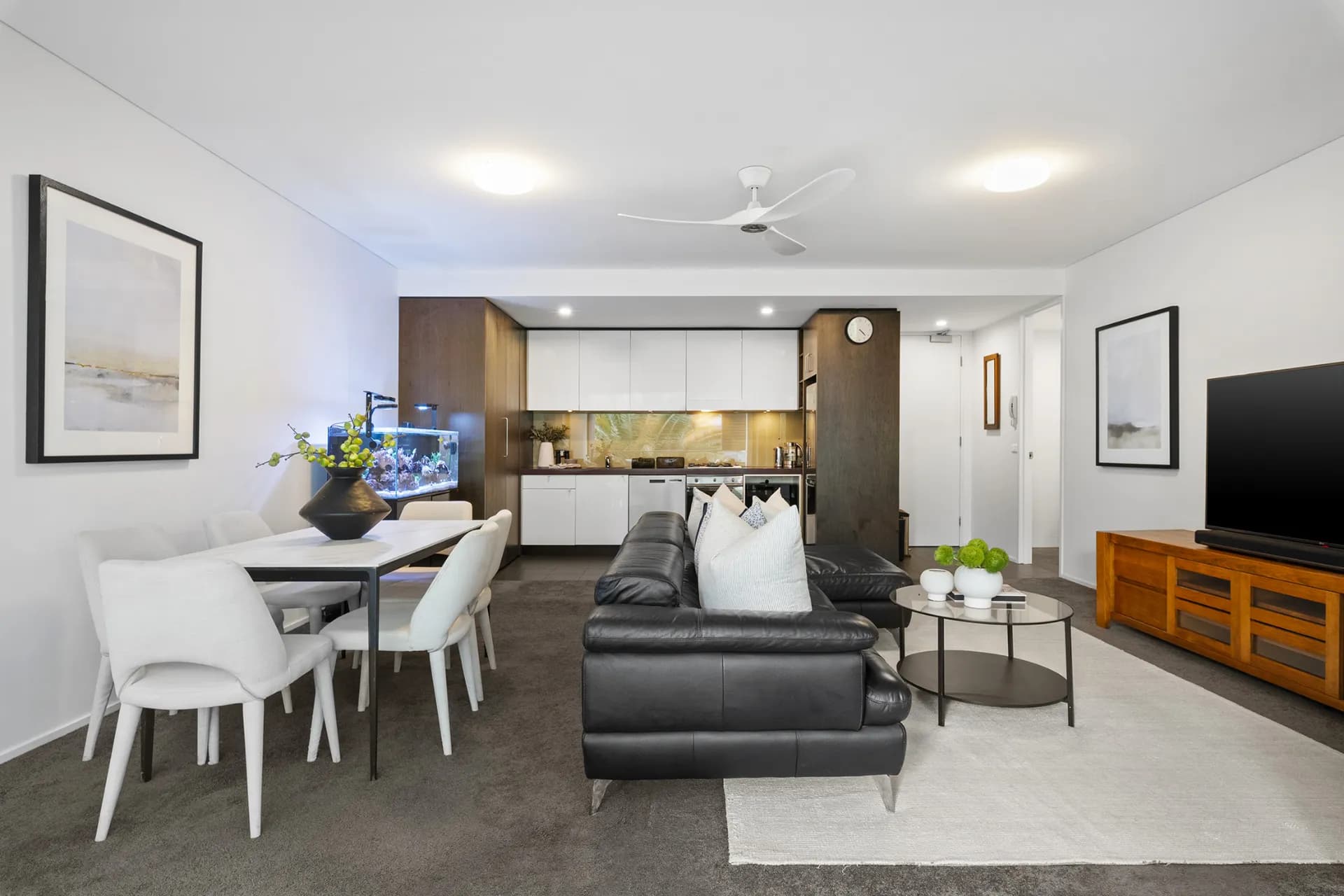 2507/4 Sterling Circuit, Camperdown., Camperdown - Thumbnail 3