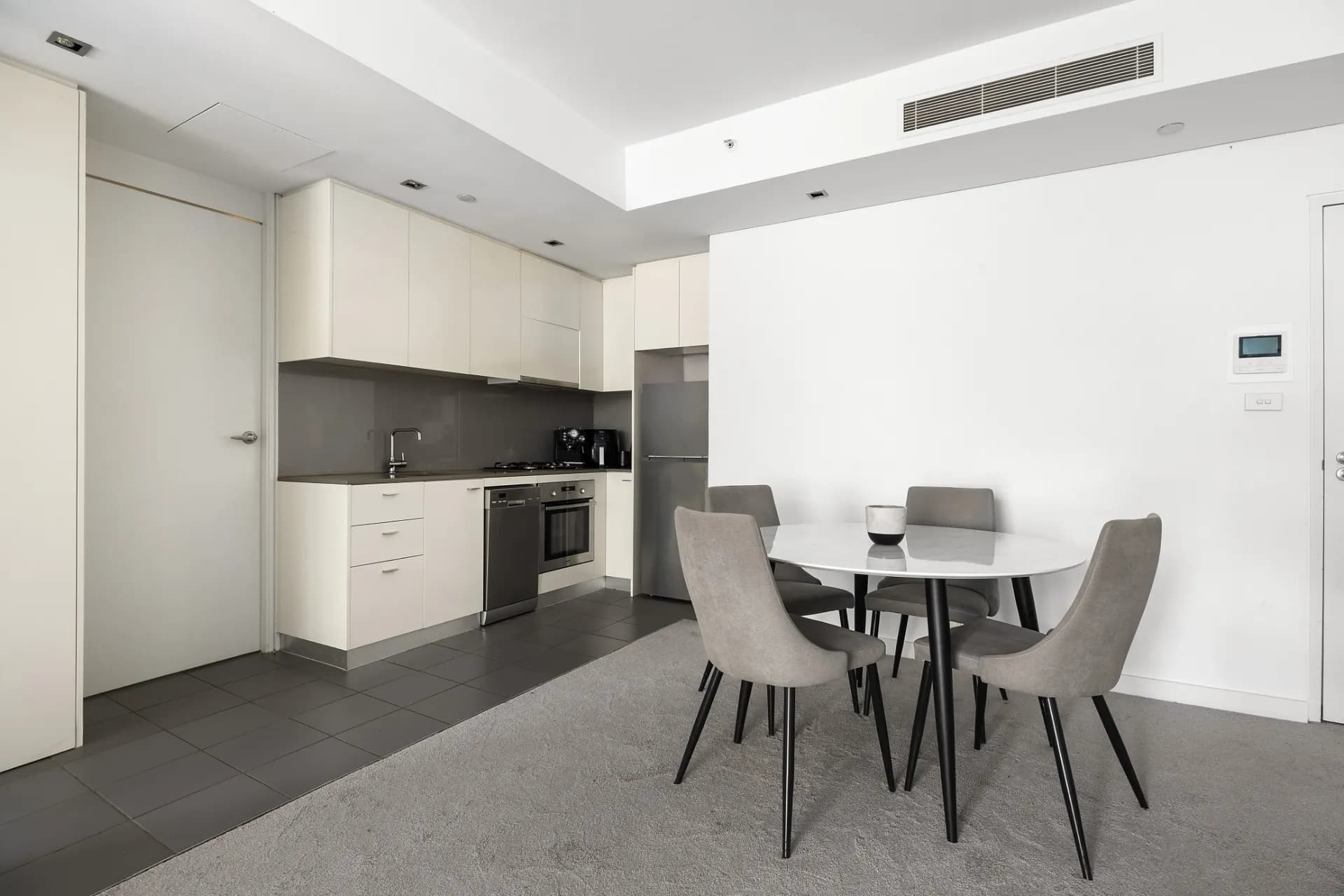 303/27-29 Commonwealth Street, Sydney, NSW, Sydney - Thumbnail 2