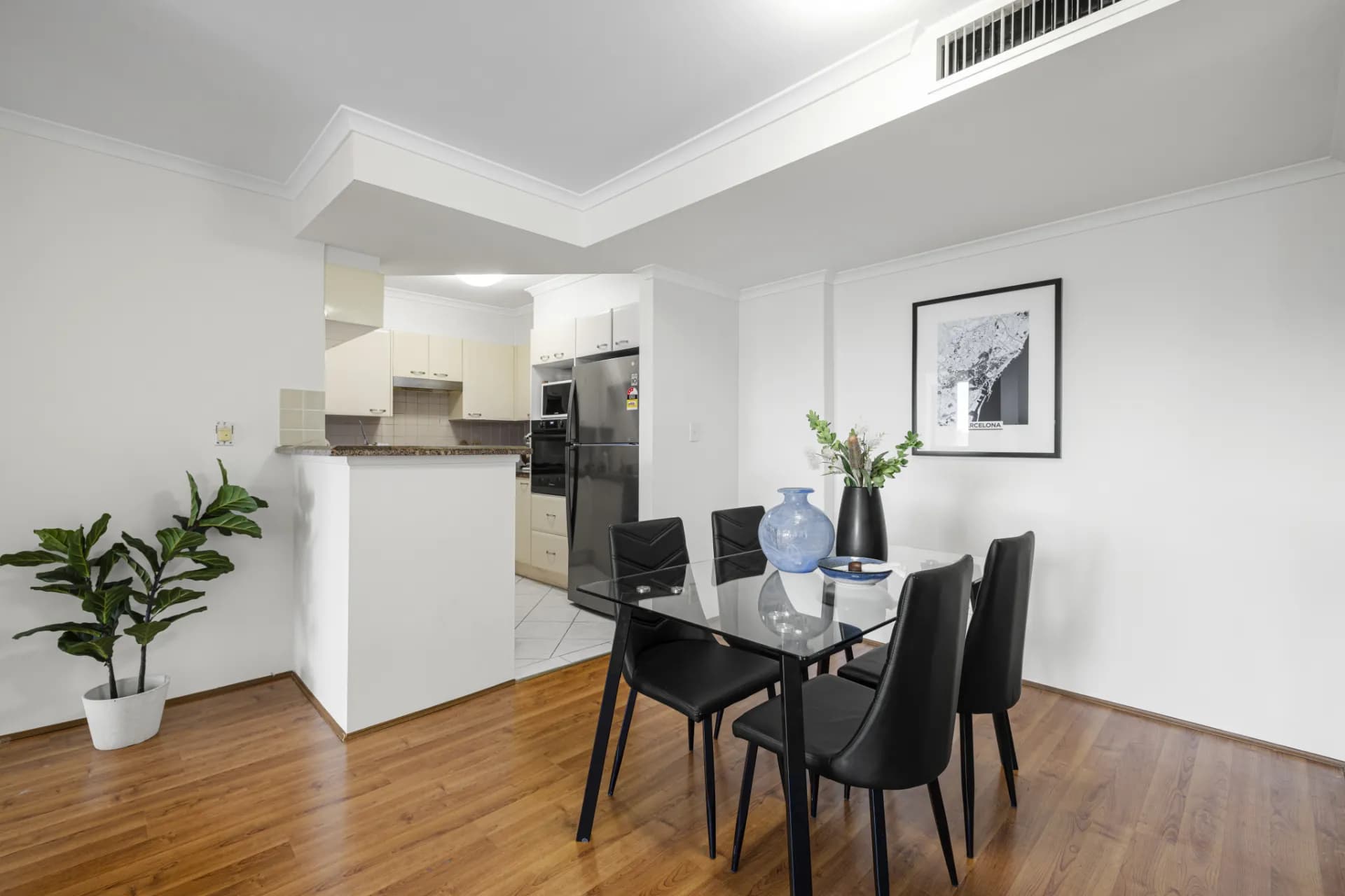 85/121-133 Pacific Highway, Hornsby., Hornsby - Thumbnail 2