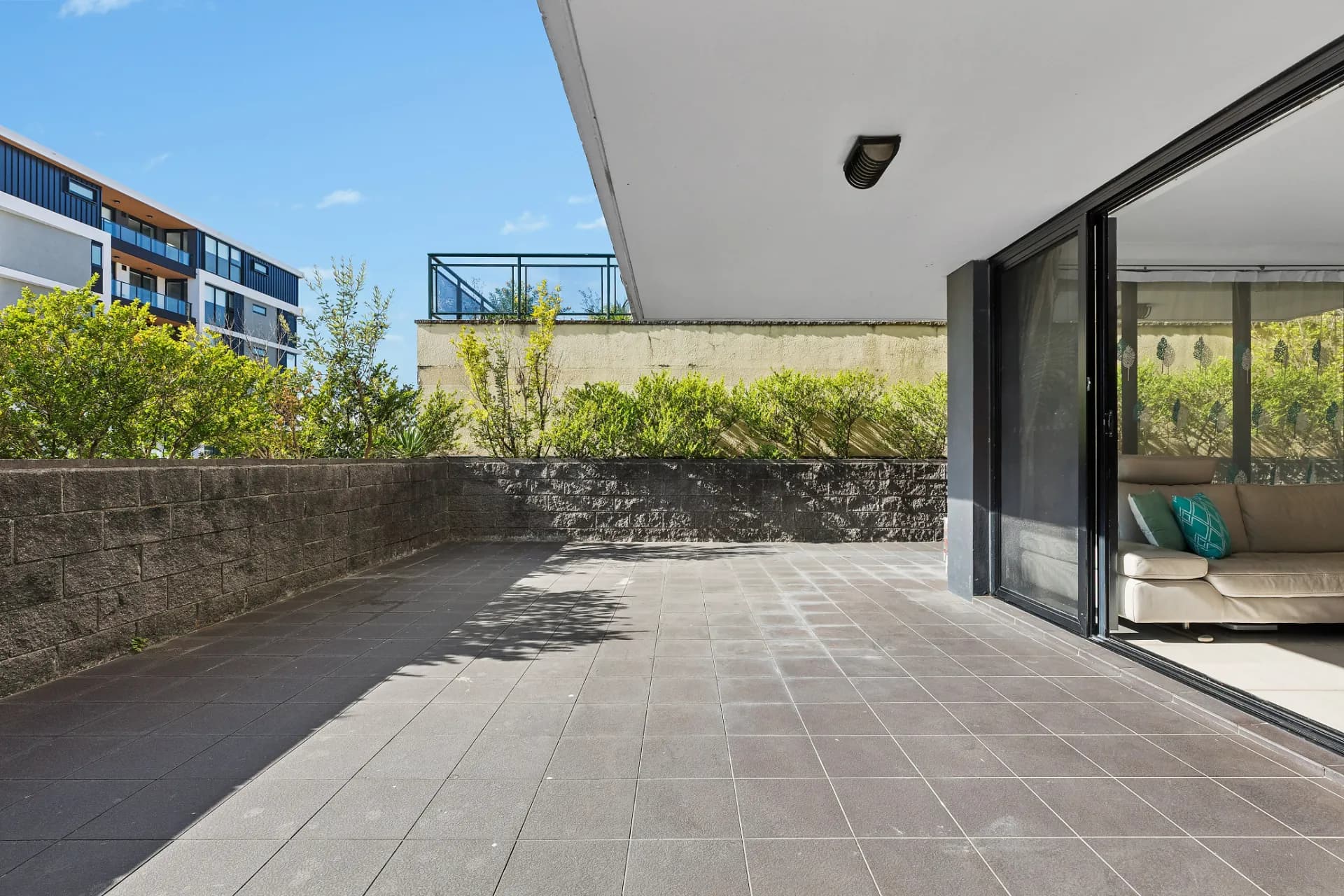 3/635-637 Princes  Highway, Rockdale., Rockdale - Thumbnail 2