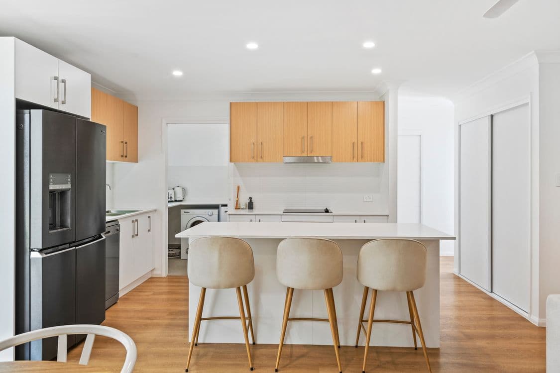 7A Joanne Crescent, THORNLANDS, QLD 4164, Thornlands - Thumbnail 2