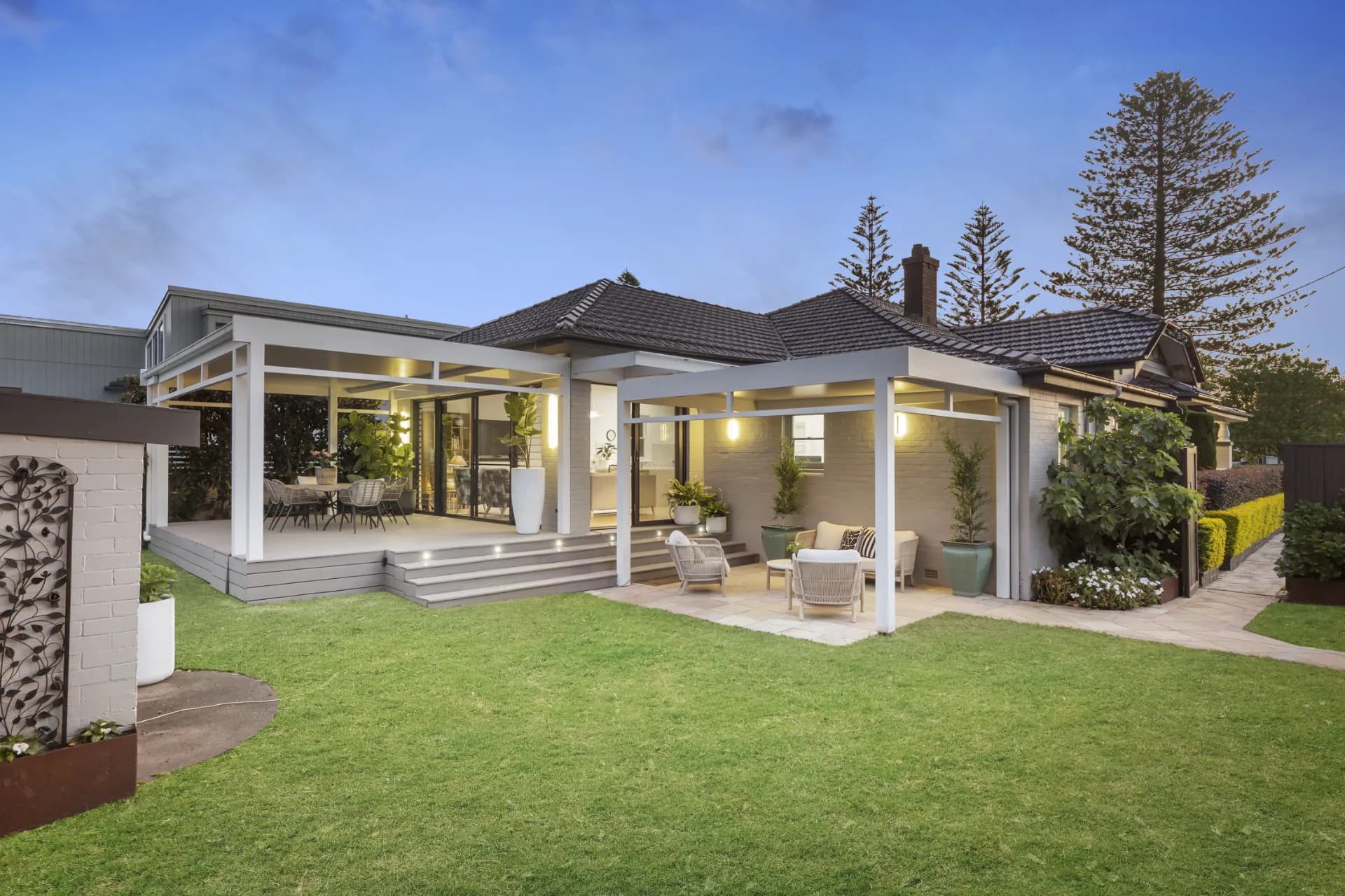 264 Parkway Avenue, Hamilton East., Hamilton East - Image 1