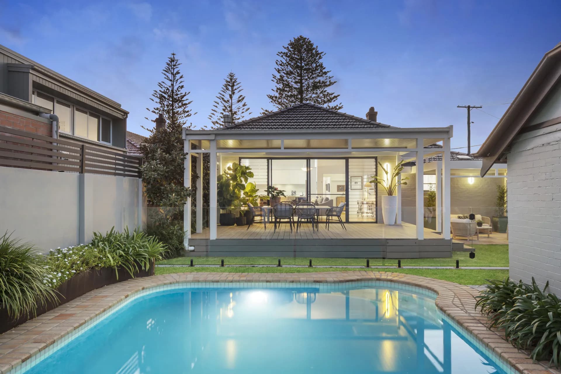 264 Parkway Avenue, Hamilton East., Hamilton East - Thumbnail 2