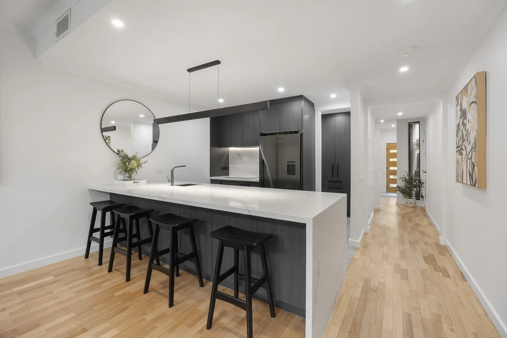 24 Atkinson Close, Windsor, VIC, Windsor - Thumbnail 3