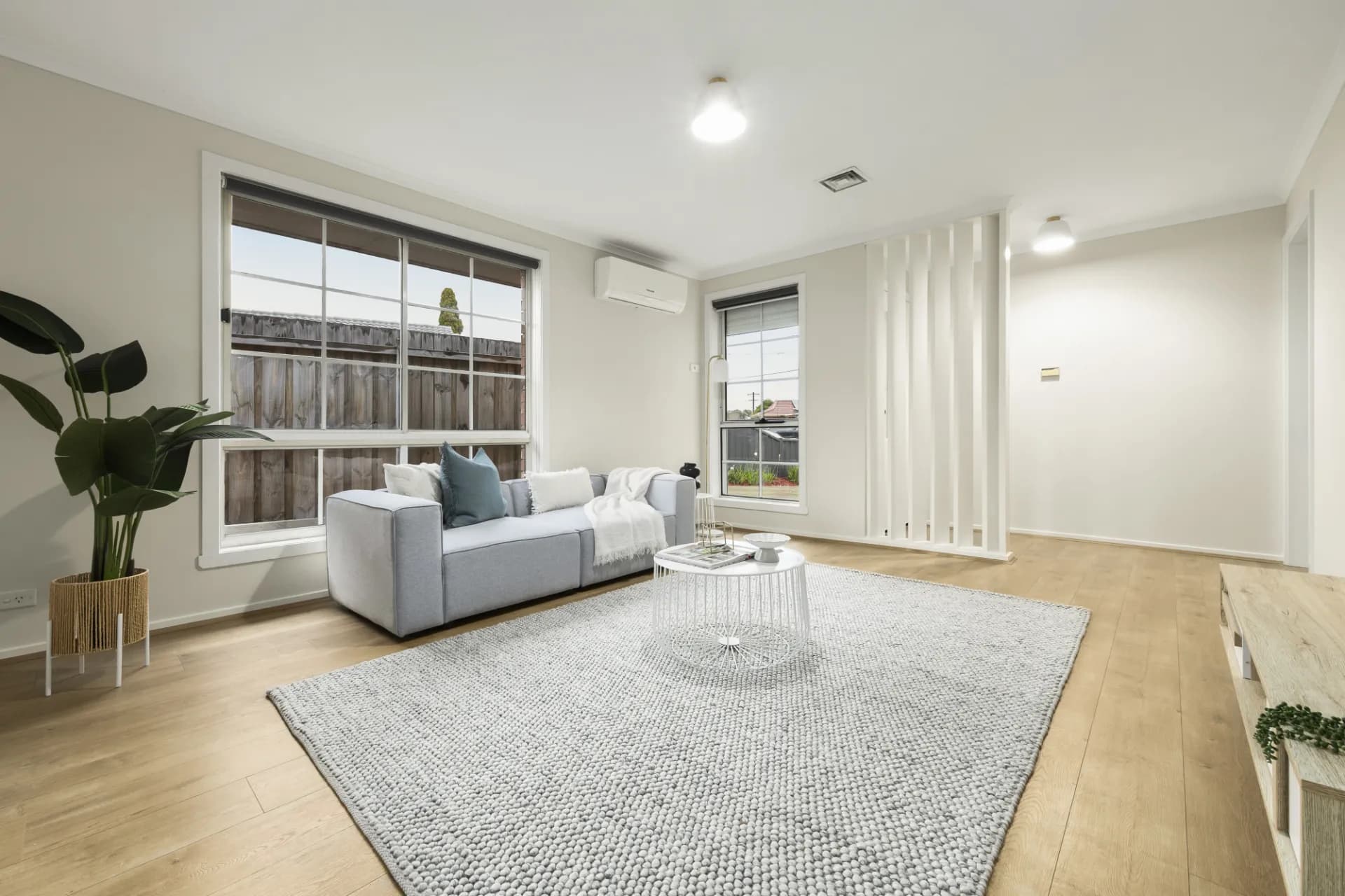 1/32 Tamarind Crescent, Werribee., Werribee - Thumbnail 2