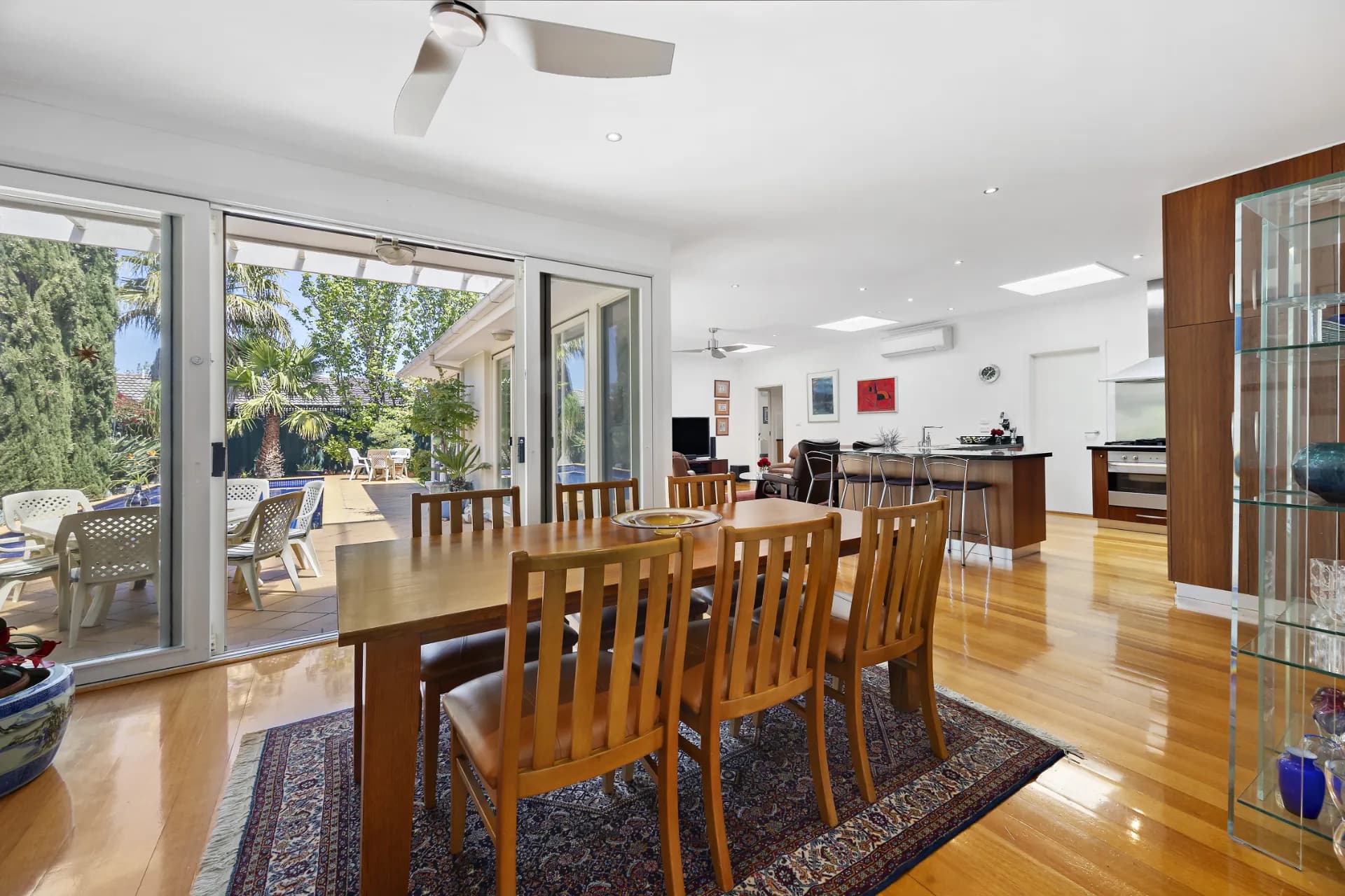82 Fewster Road, Hampton - Thumbnail 2