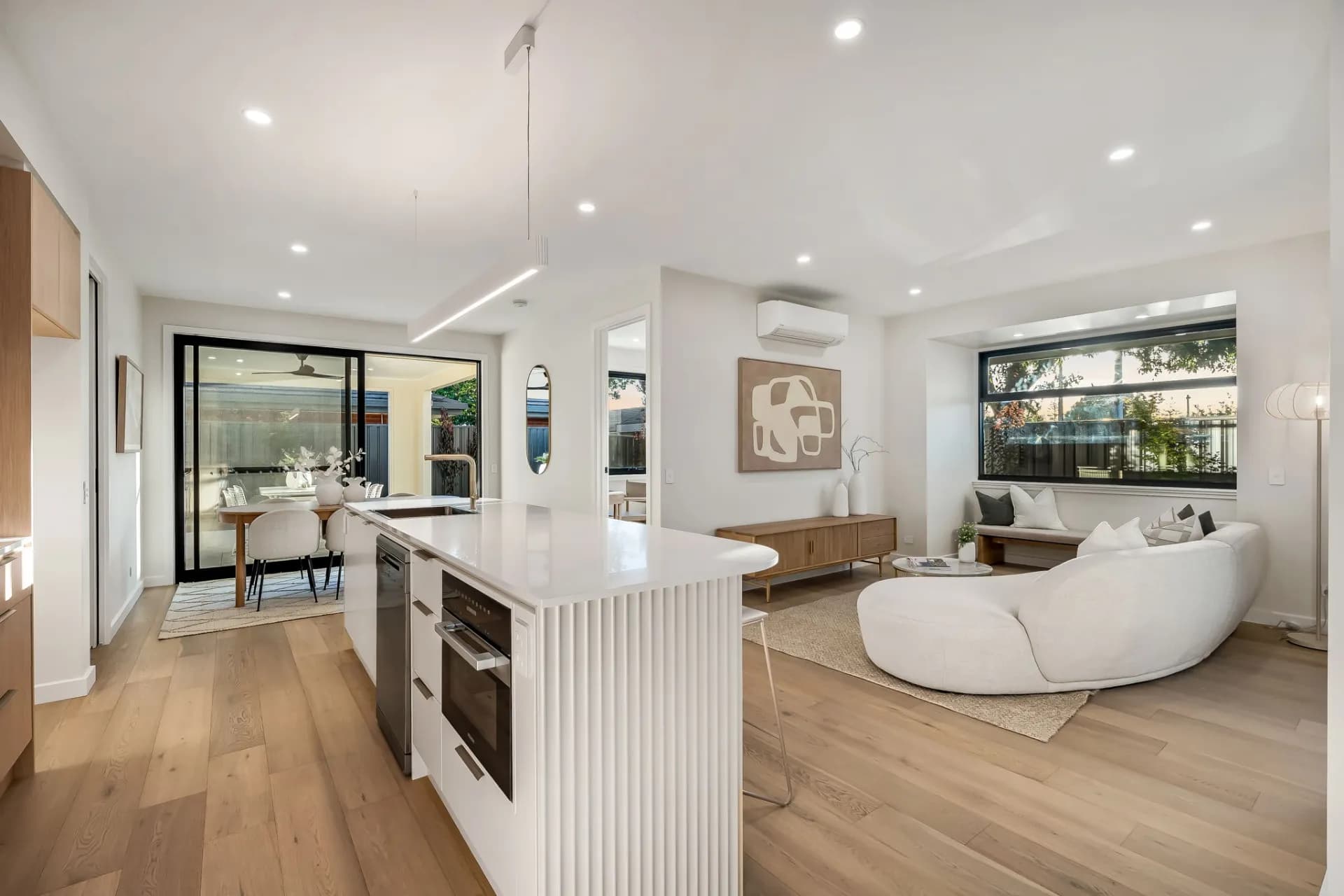 2 St Leonards Court, Glenelg North., Glenelg North - Thumbnail 4