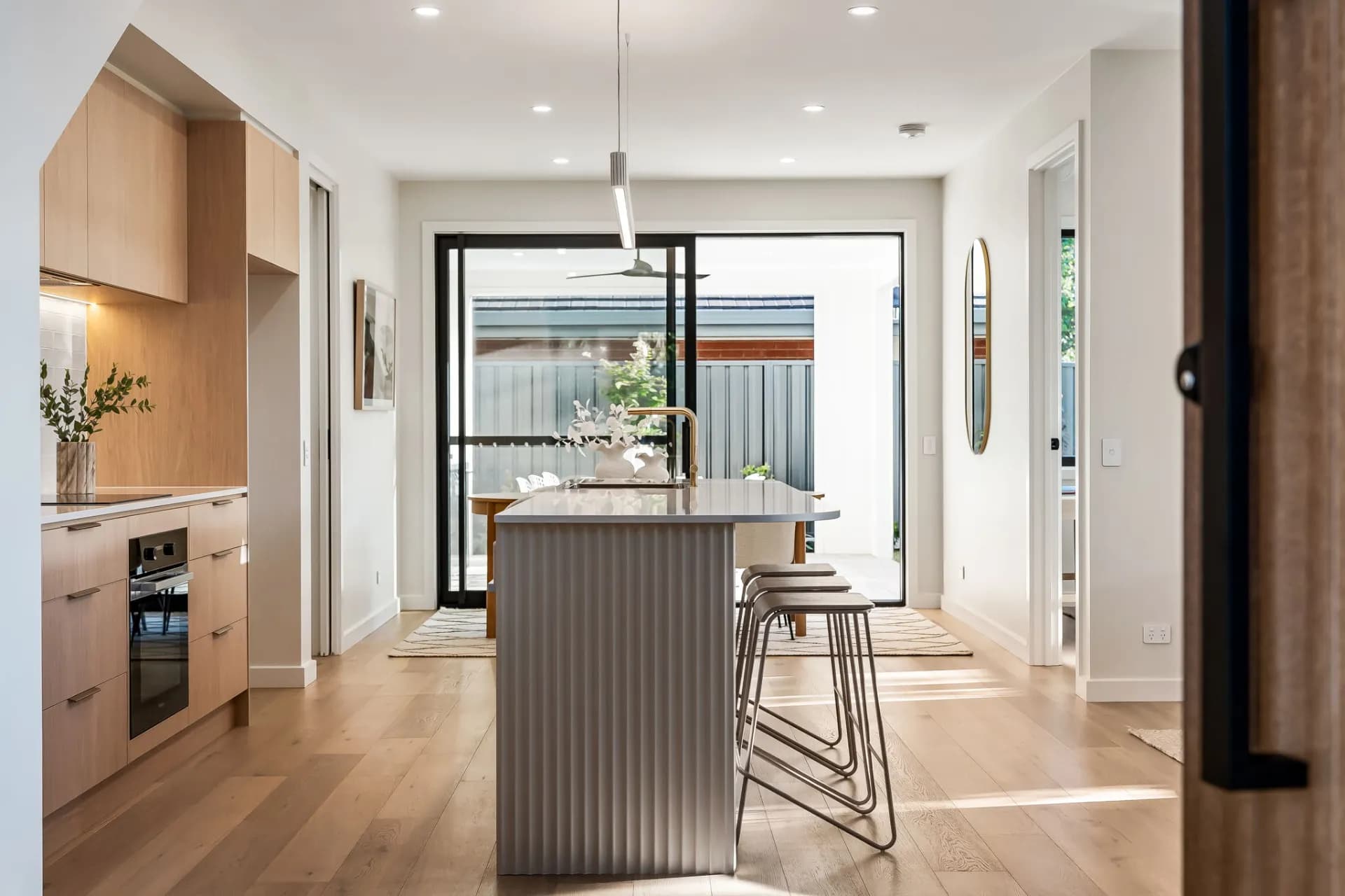 2 St Leonards Court, Glenelg North., Glenelg North - Thumbnail 5