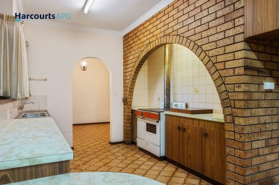 2 Robb Street, COLLIE, WA 6225, Collie - Thumbnail 8