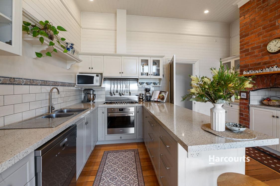 32 South Road, WEST ULVERSTONE, TAS 7315, West Ulverstone - Thumbnail 4