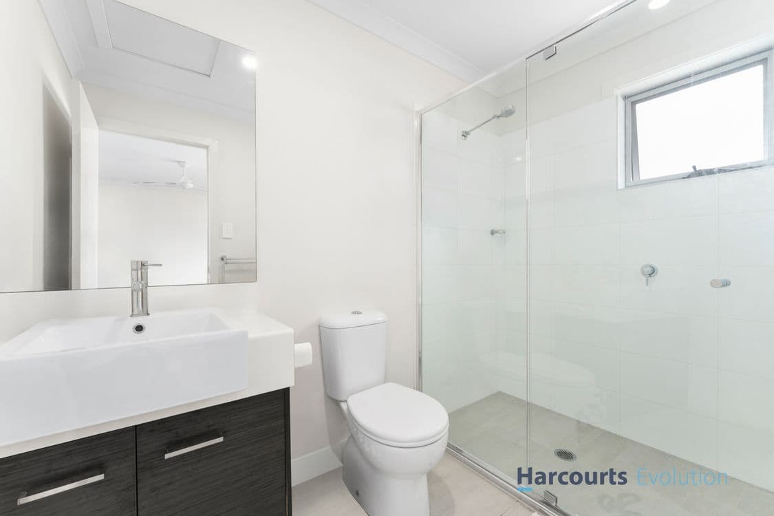 4 Greenhill Street, REDBANK PLAINS, QLD 4301, Redbank Plains - Thumbnail 5