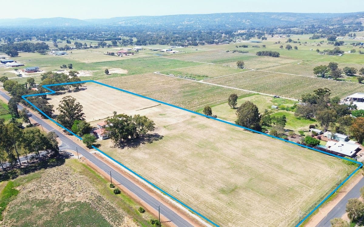 178 Lefroy Avenue, HERNE HILL, WA 6056, Herne Hill - Thumbnail 2