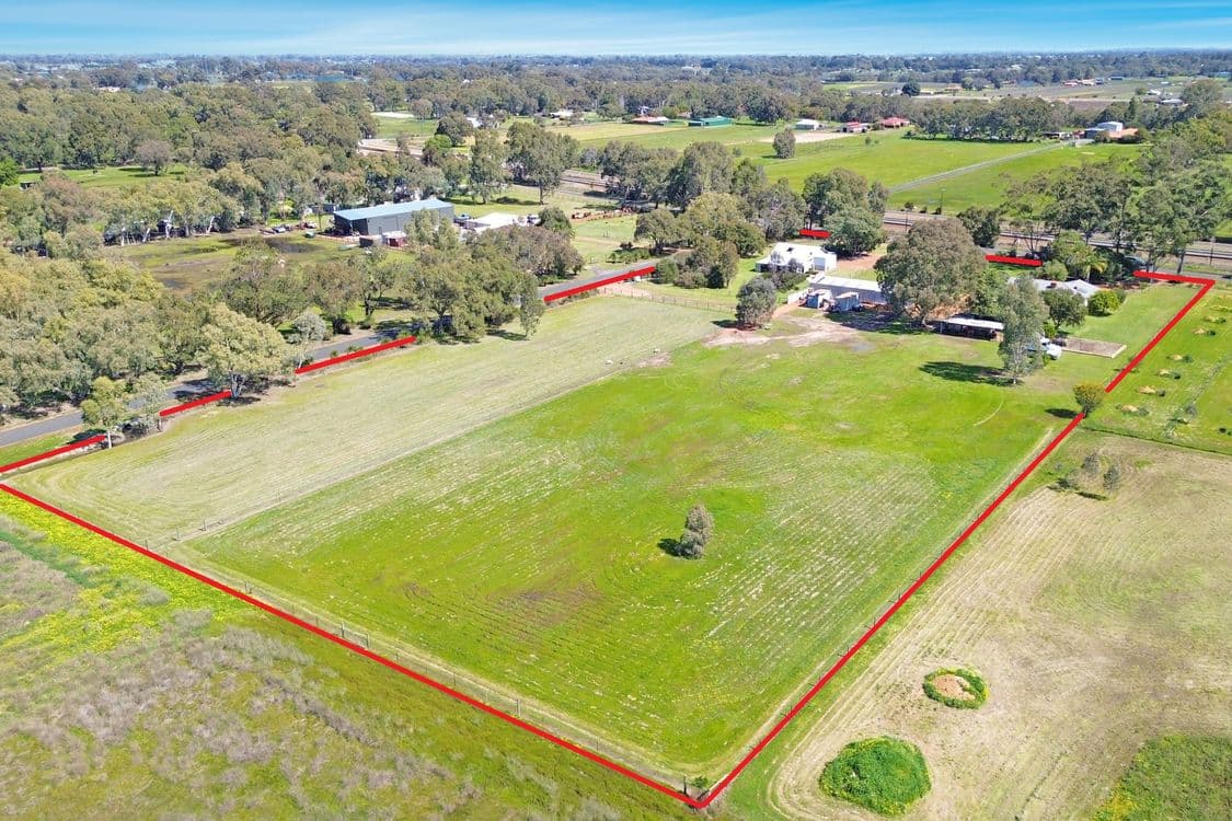 448 Railway Parade, MILLENDON, WA 6056, Millendon - Thumbnail 2