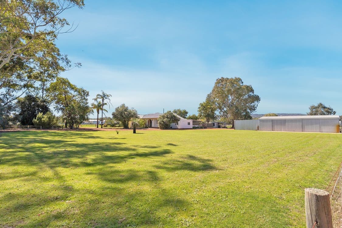 448 Railway Parade, MILLENDON, WA 6056, Millendon - Thumbnail 3