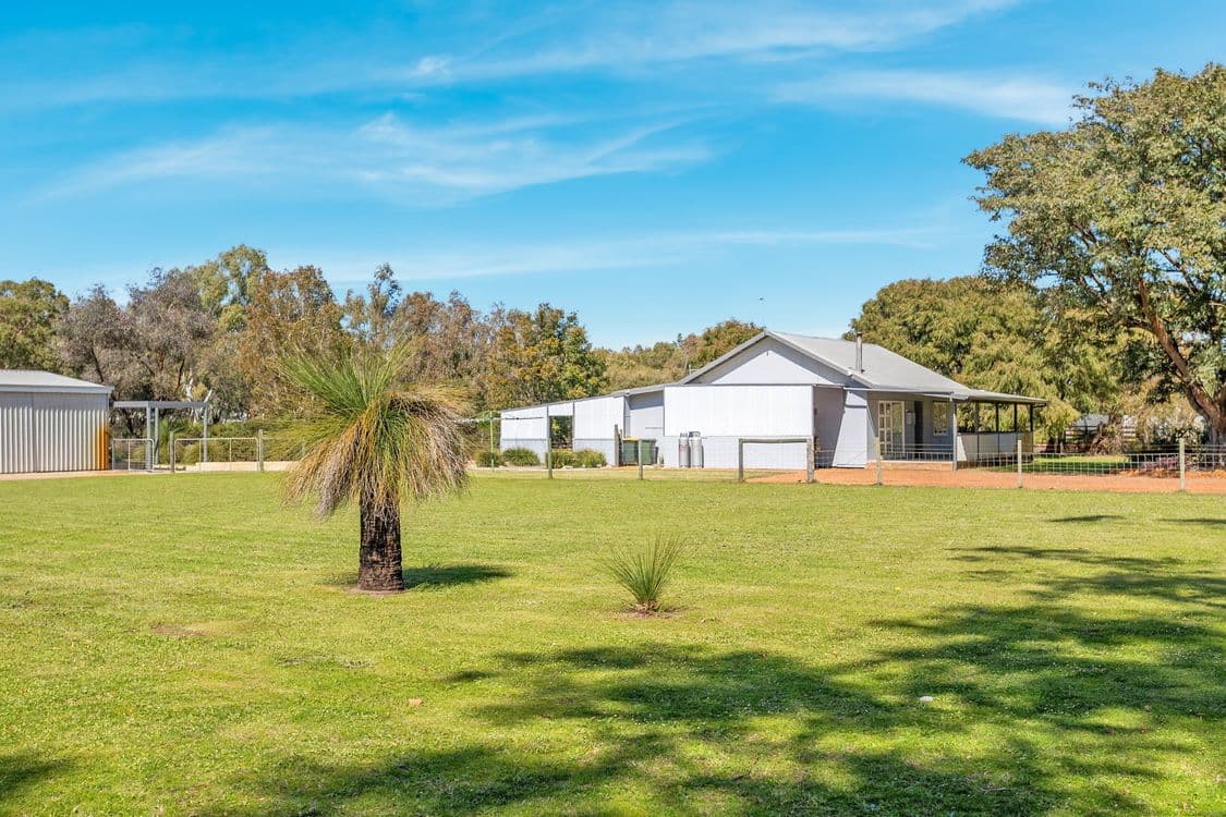 448 Railway Parade, MILLENDON, WA 6056, Millendon - Thumbnail 4