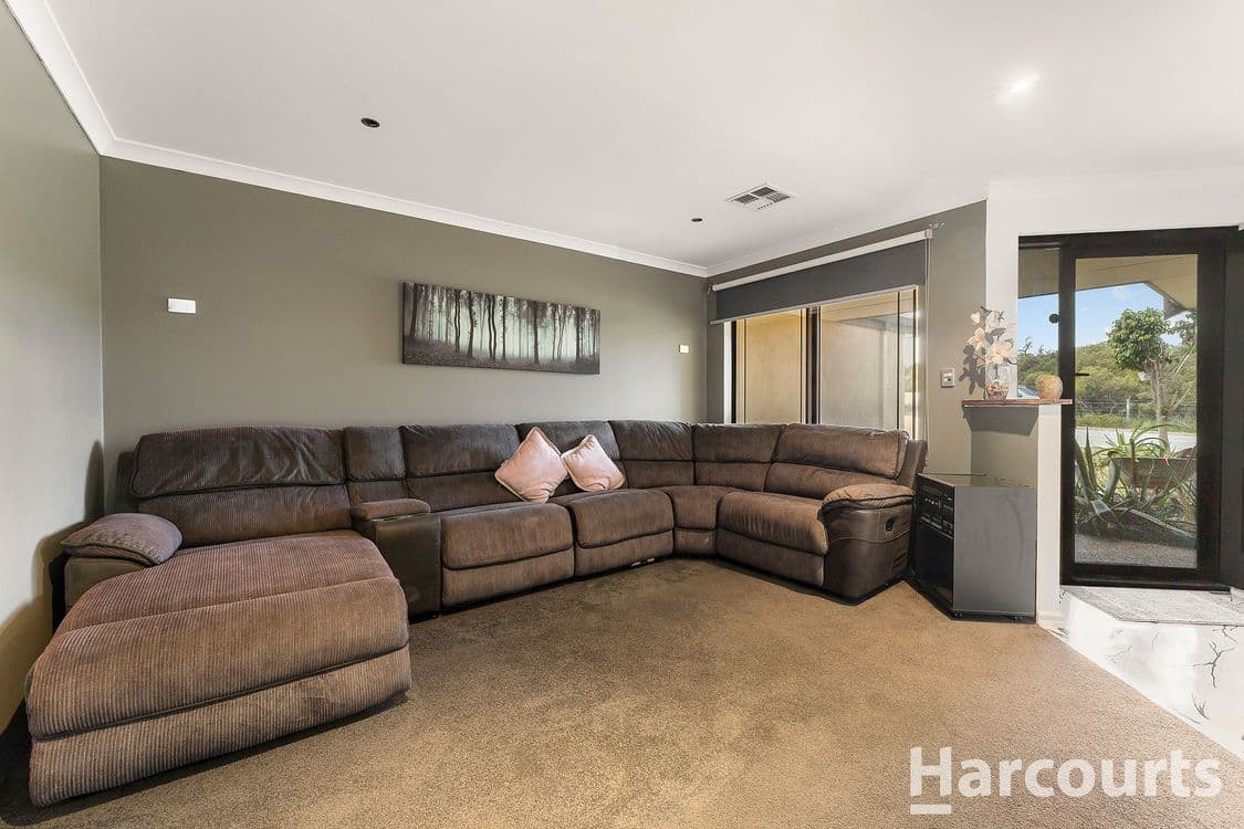 69 Oceanic Drive, DAWESVILLE, WA 6211, Dawesville - Thumbnail 3