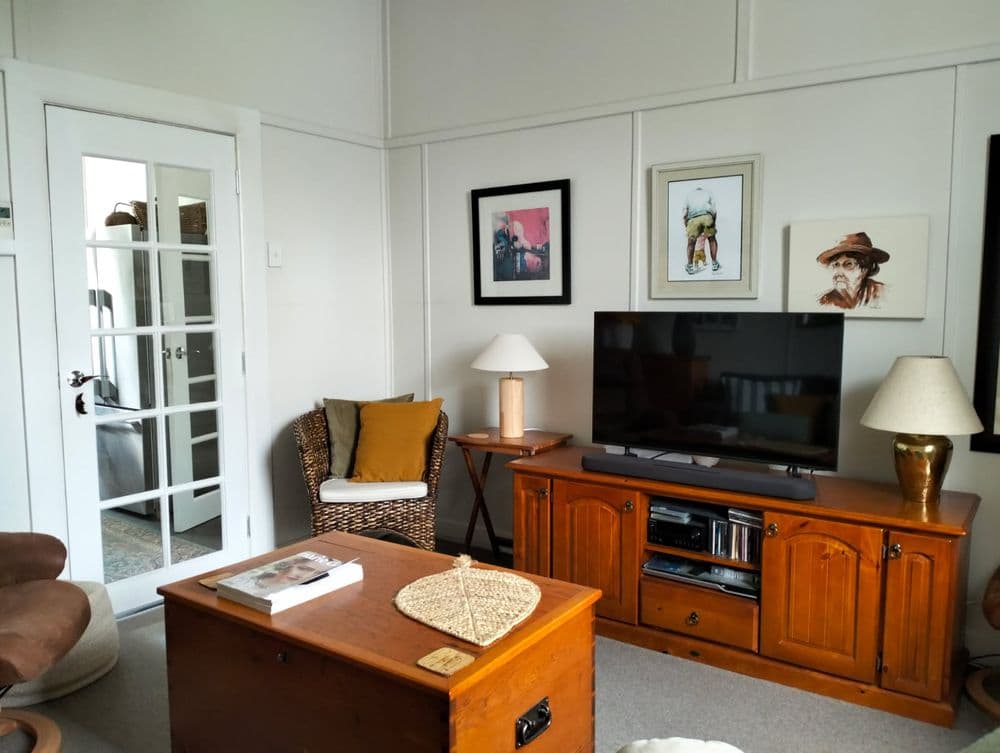 16 Dalmeny Street, ROSEBERY, TAS 7470, Rosebery - Thumbnail 2