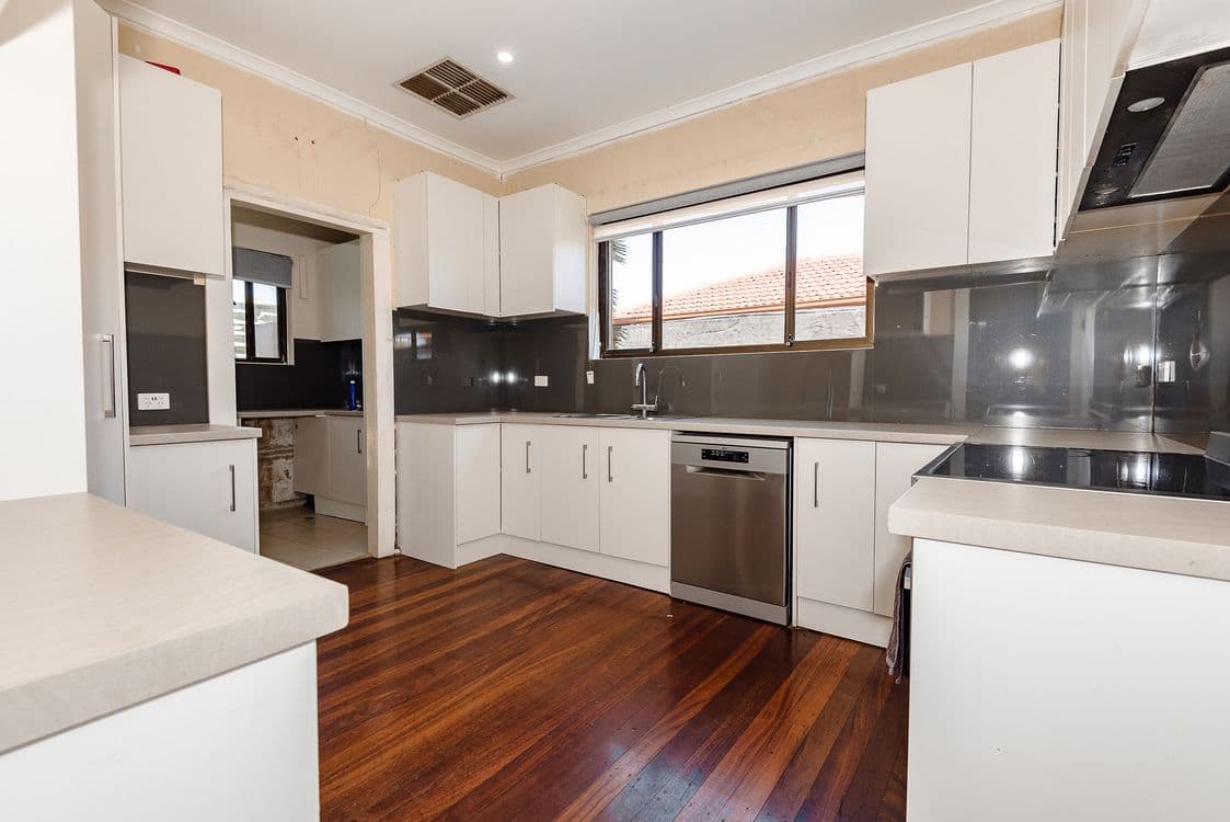 28 Wilkinson Street, WHYALLA PLAYFORD, SA 5600, Whyalla Playford - Thumbnail 3