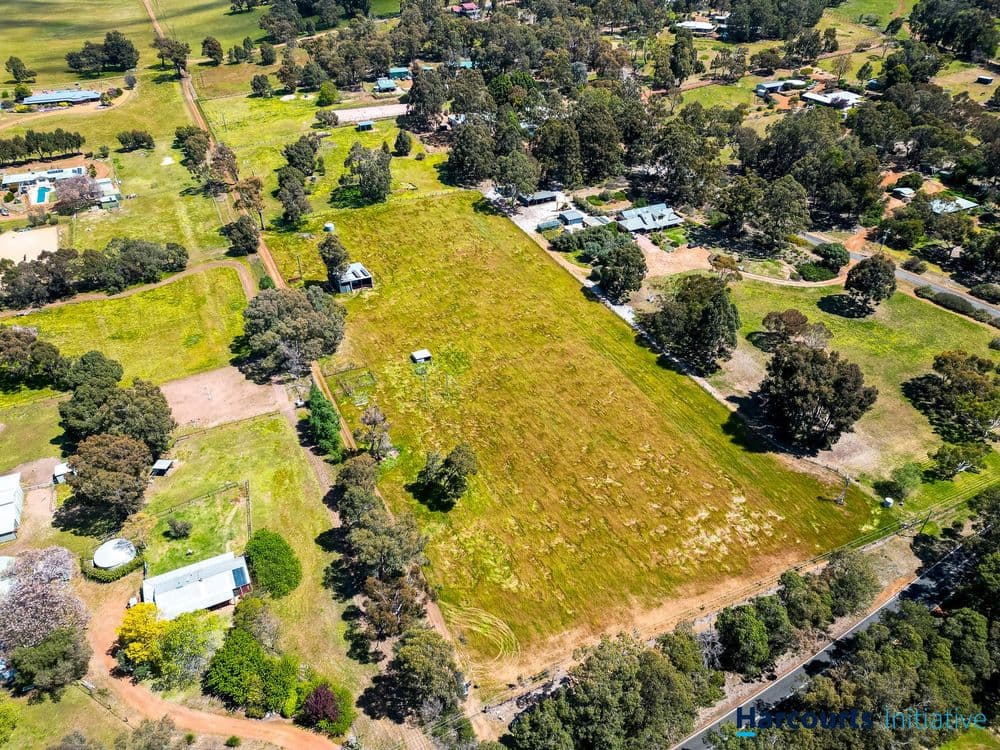 3785 Lilydale Road, CHIDLOW, WA 6556, Chidlow - Thumbnail 5