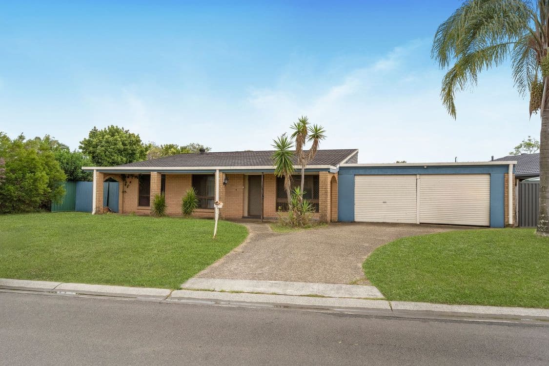 15 Glendevon Crescent, MOUNT WARREN PARK, QLD 4207, Mount Warren Park - Thumbnail 2