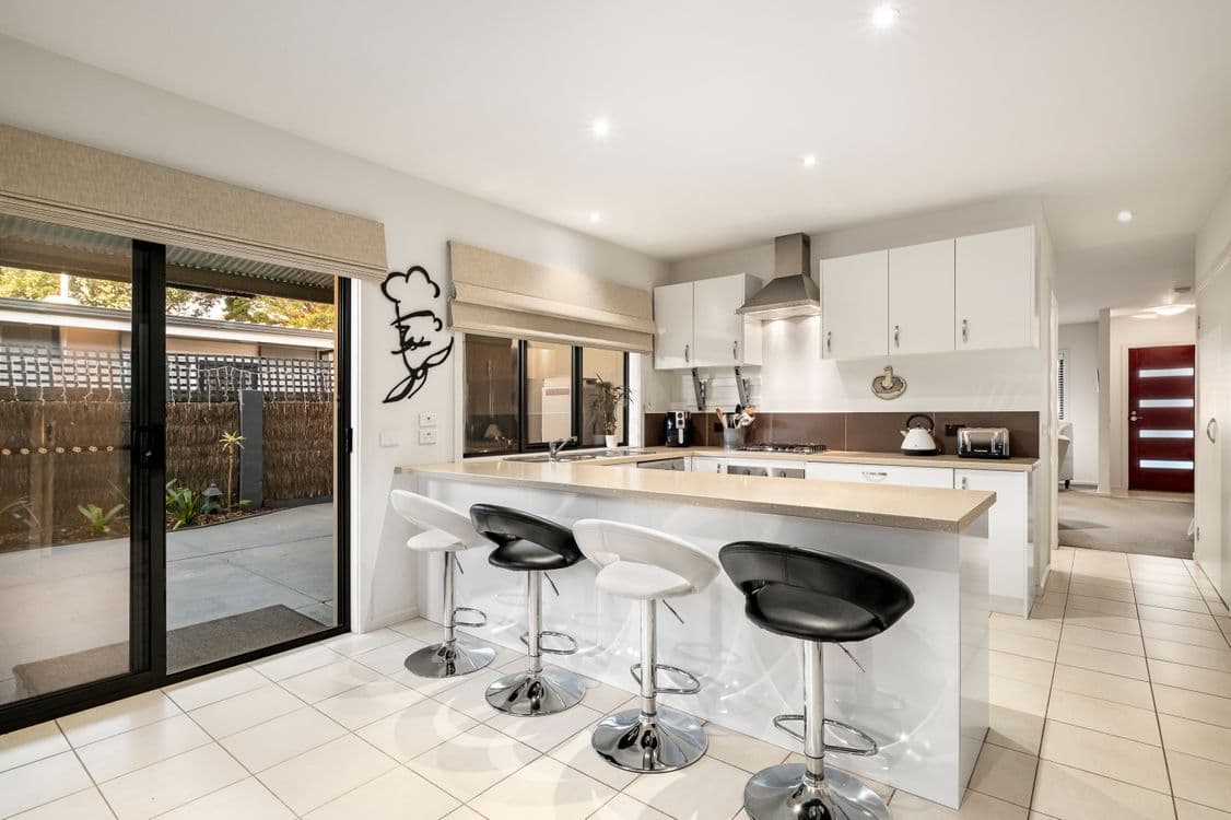 1/10 Muriel Street, CRIB POINT, VIC 3919, Crib Point - Thumbnail 3