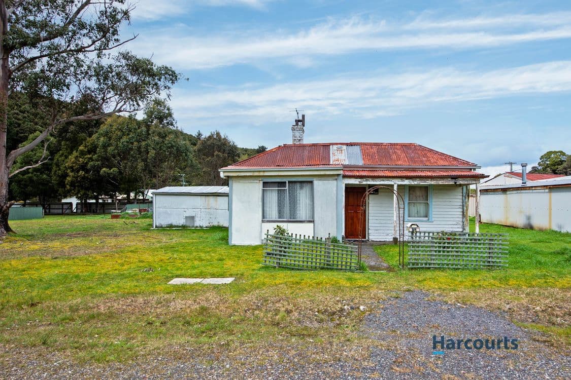 3 Frederick Street, ZEEHAN, TAS 7469, Zeehan - Thumbnail 8