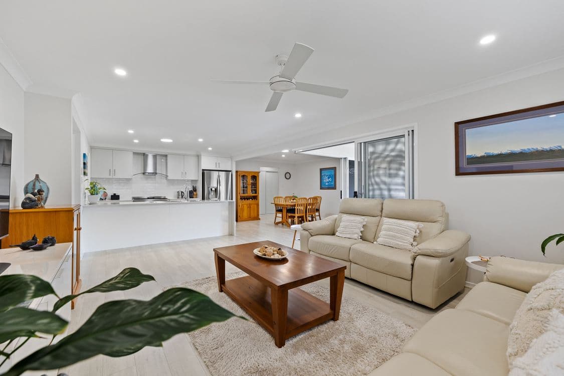 27 Babiana Street, ALEXANDRA HILLS, QLD 4161, Alexandra Hills - Thumbnail 6