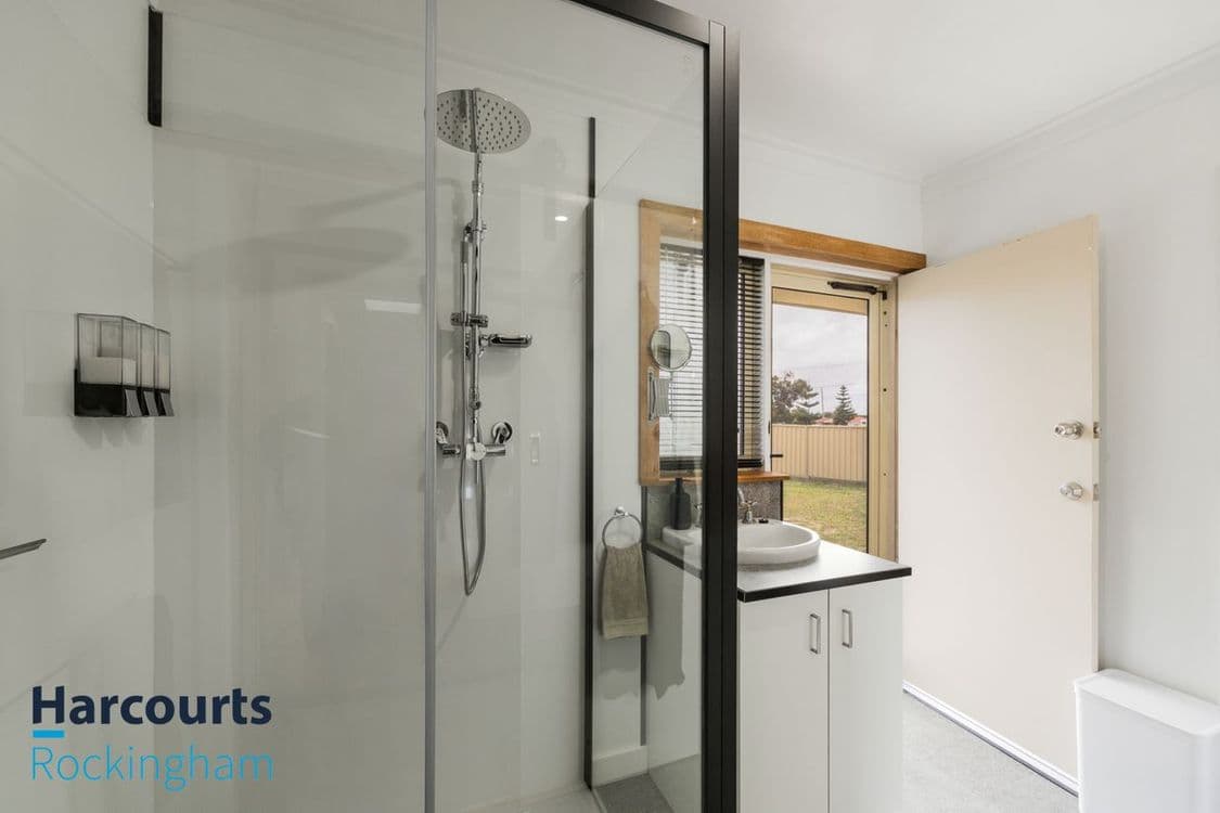 16 Farris Street, ROCKINGHAM, WA 6168, Rockingham - Thumbnail 5