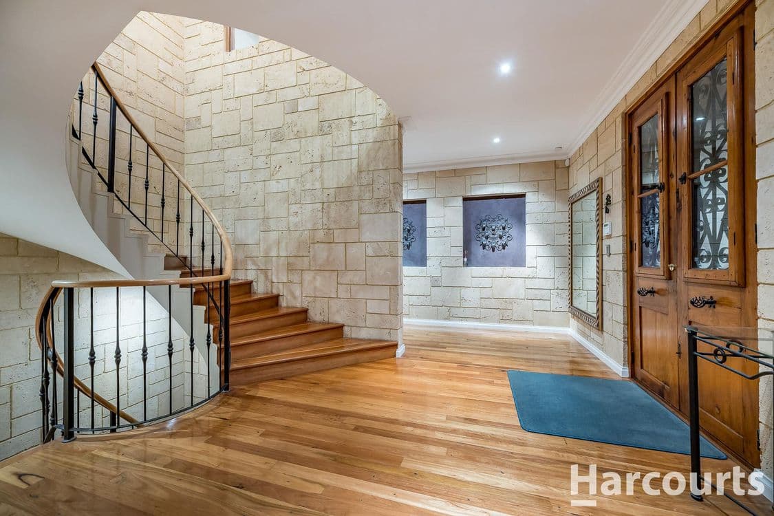 27 Romano Crescent, ILUKA, WA 6028, Iluka - Thumbnail 2