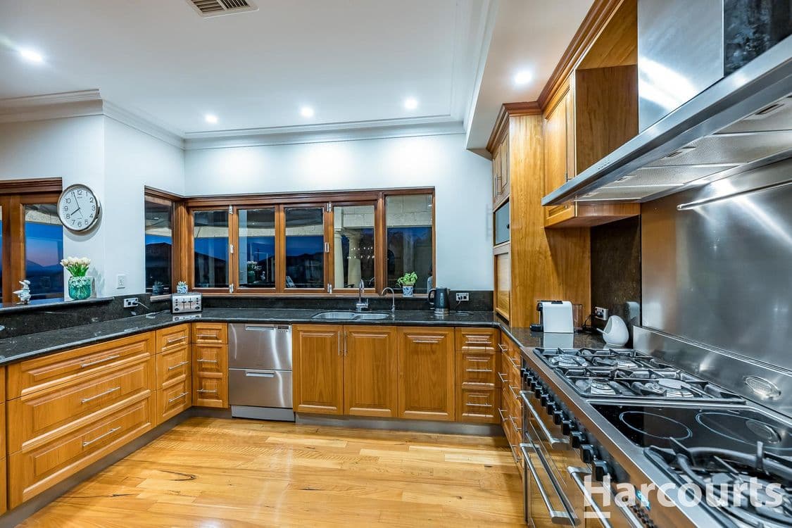 27 Romano Crescent, ILUKA, WA 6028, Iluka - Thumbnail 4
