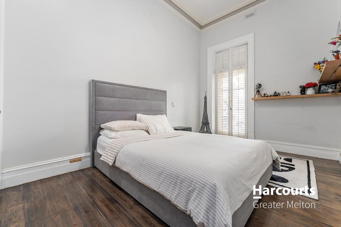 24 Ballan Road, WERRIBEE, VIC 3030, Werribee - Thumbnail 5