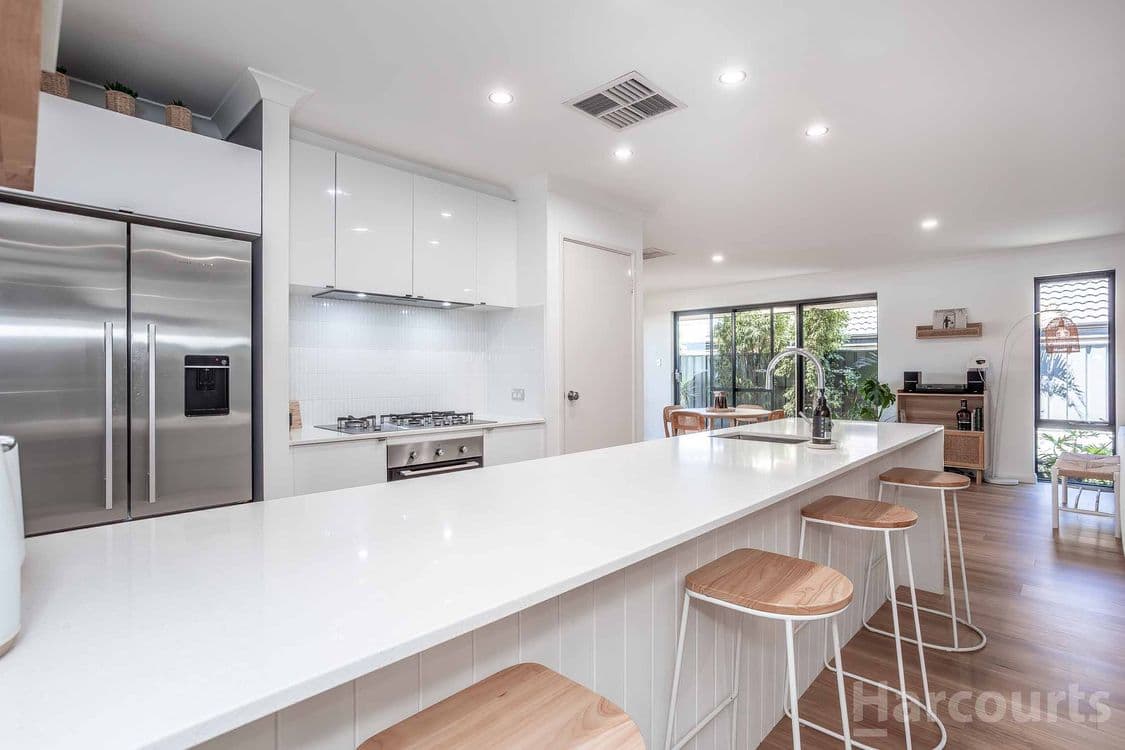 6 Bentham Turn, BANKSIA GROVE, WA 6031, Banksia Grove - Thumbnail 3