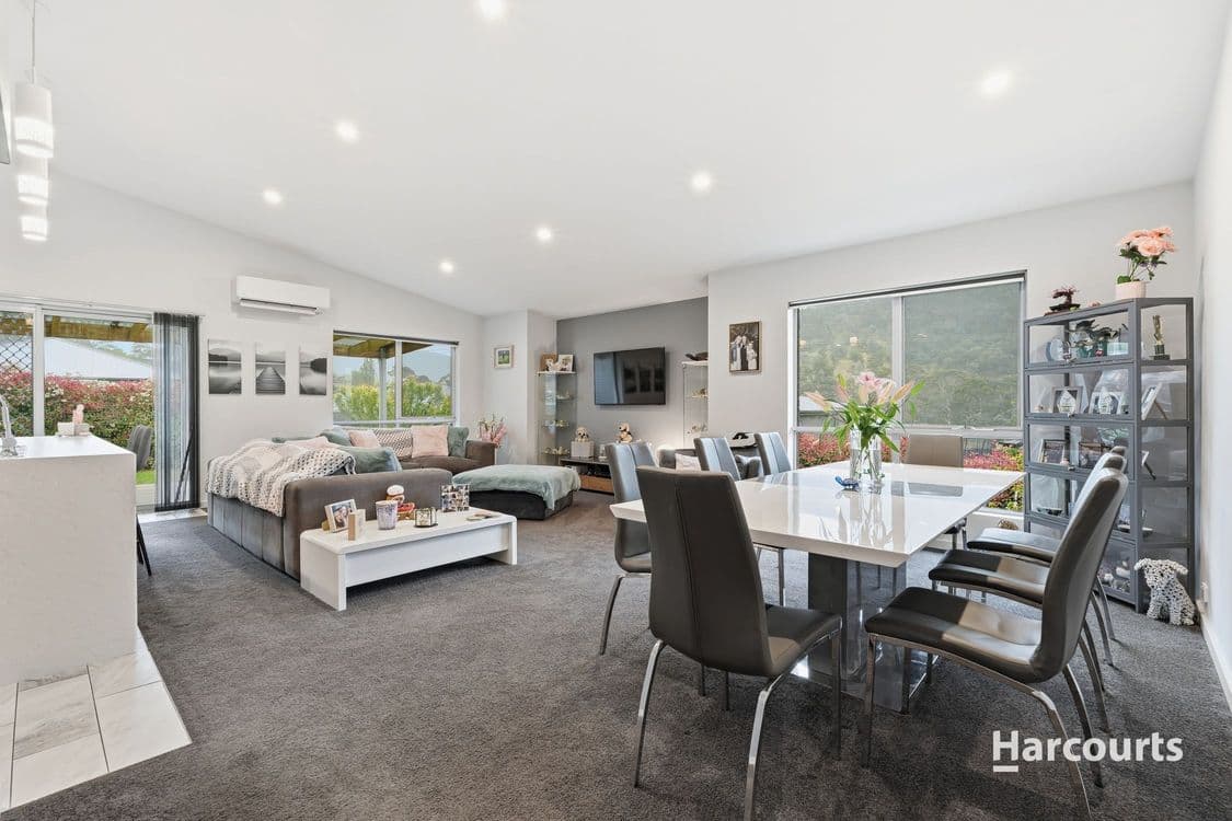 5 Blossom Crescent, CAMBRIDGE, TAS 7170, Cambridge - Thumbnail 4