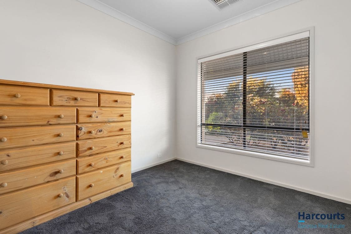 18 Angle Vale Road, ANGLE VALE, SA 5117, Angle Vale - Thumbnail 4