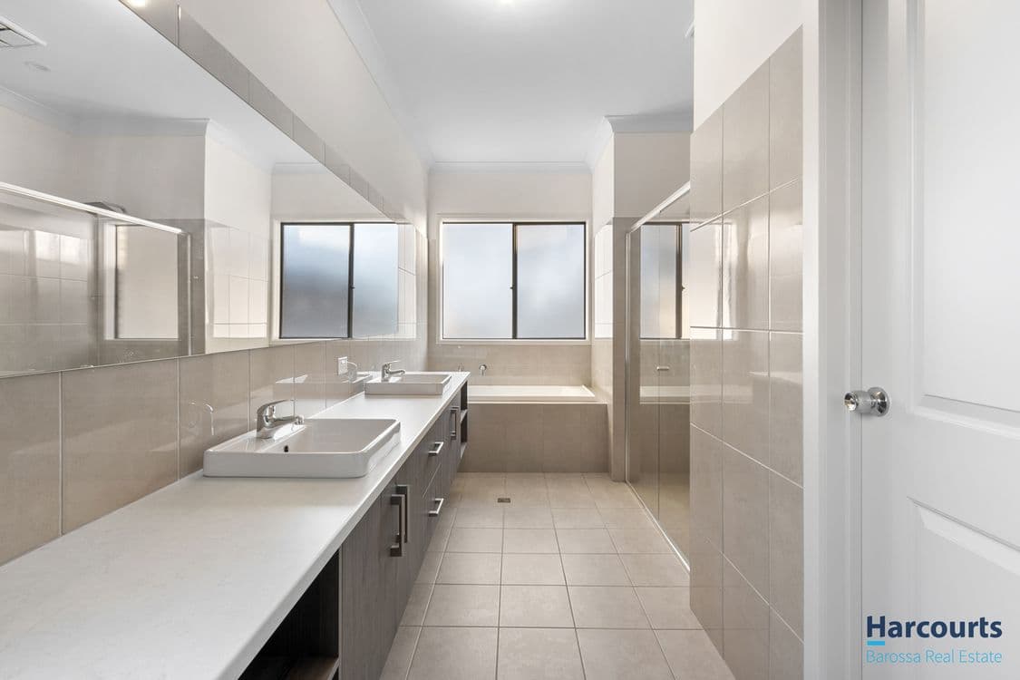 18 Angle Vale Road, ANGLE VALE, SA 5117, Angle Vale - Thumbnail 6