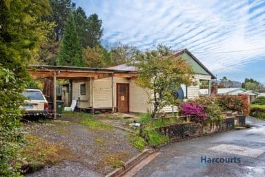 11 Fowler Street, QUEENSTOWN, TAS 7467, Queenstown - Image 1