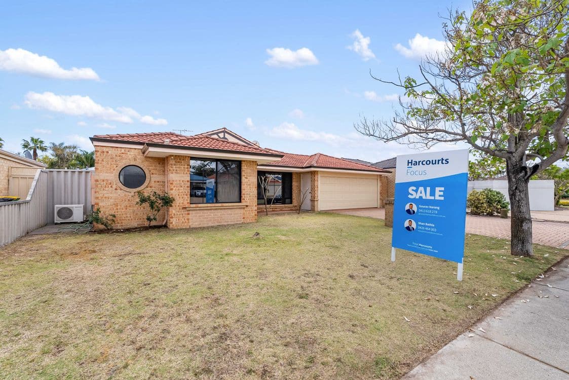 7 Daniel Drive, CANNING VALE, WA 6155, Canning Vale - Thumbnail 3