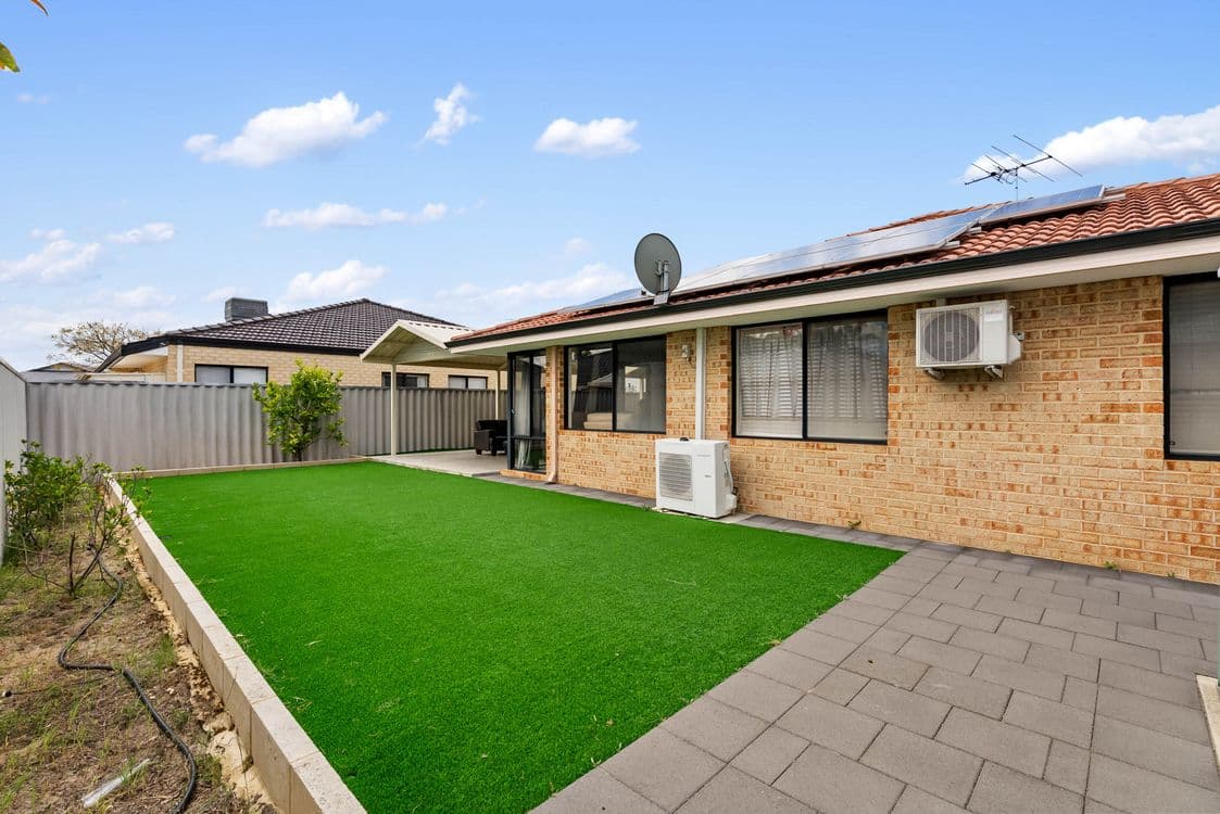 7 Daniel Drive, CANNING VALE, WA 6155, Canning Vale - Thumbnail 8