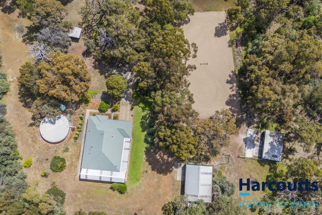 4 Little Bunning Road, GIDGEGANNUP, WA 6083, Gidgegannup - Thumbnail 2