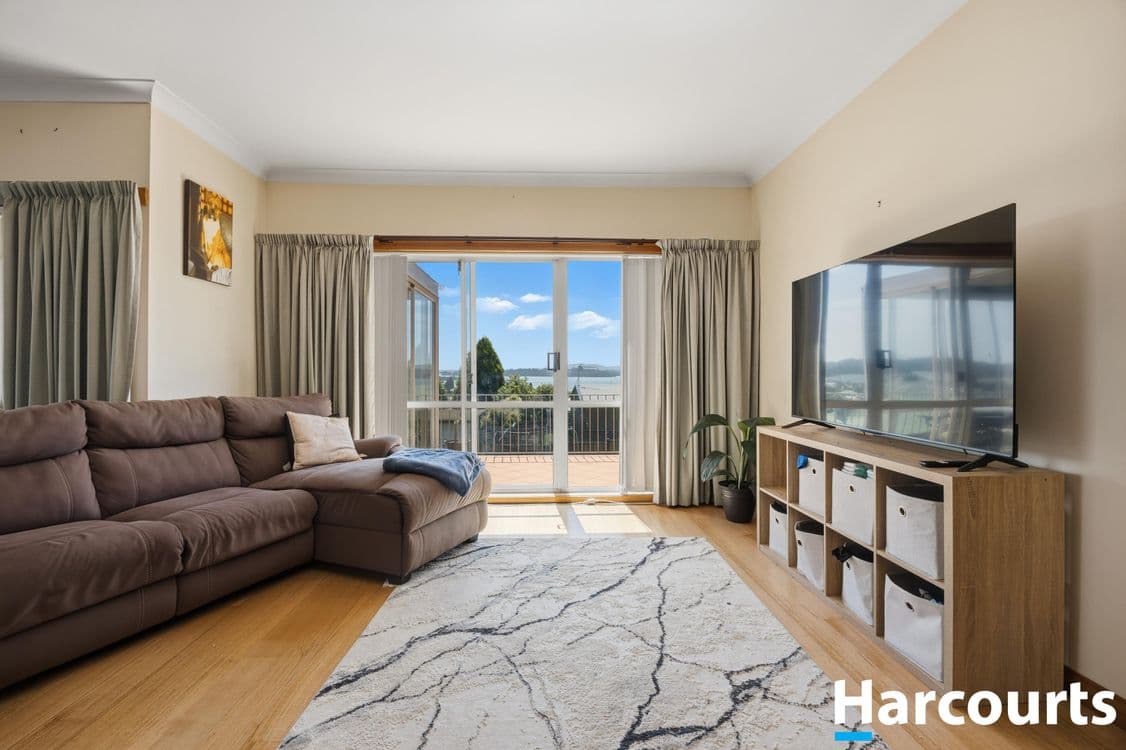 18 Ross Street, BEAUTY POINT, TAS 7270, Beauty Point - Thumbnail 8