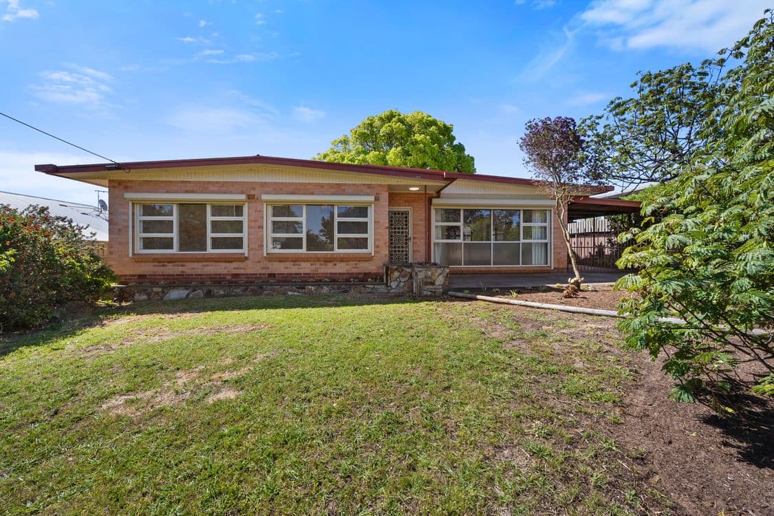 13 Almond Grove, MORPHETT VALE, SA 5162, Morphett Vale - Thumbnail 3