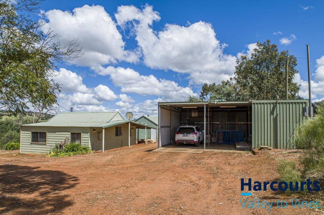 809 Bindoon-Moora Road, BINDOON, WA 6502, Bindoon - Thumbnail 3