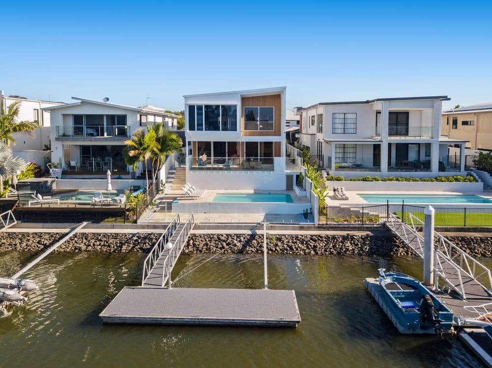 16 Harbourvue Court, HELENSVALE, QLD 4212, Helensvale - Thumbnail 4