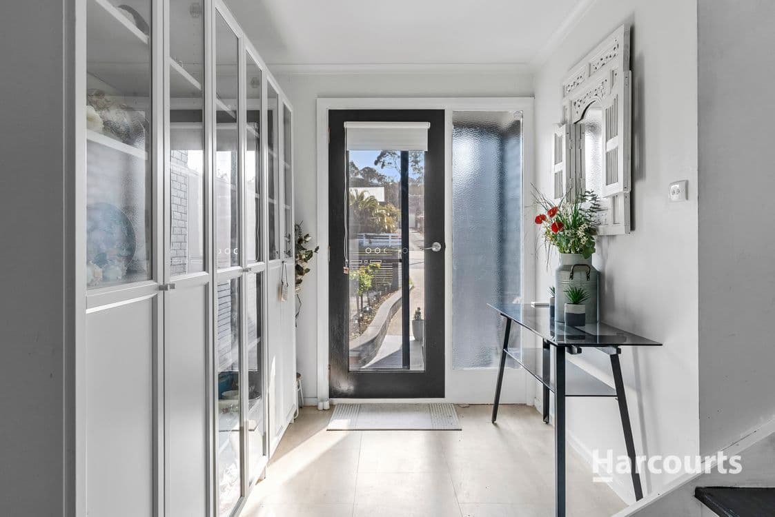 38 Walter Street, BRIDPORT, TAS 7262, Bridport - Thumbnail 2