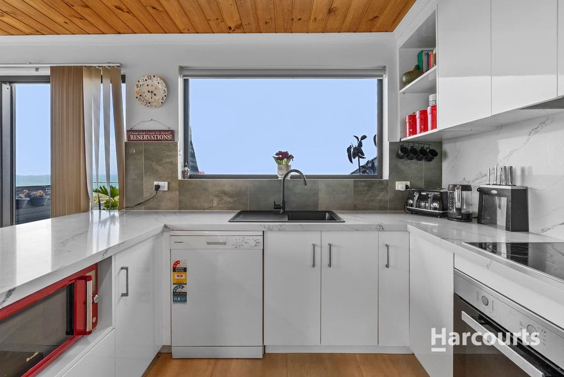 38 Walter Street, BRIDPORT, TAS 7262, Bridport - Thumbnail 6